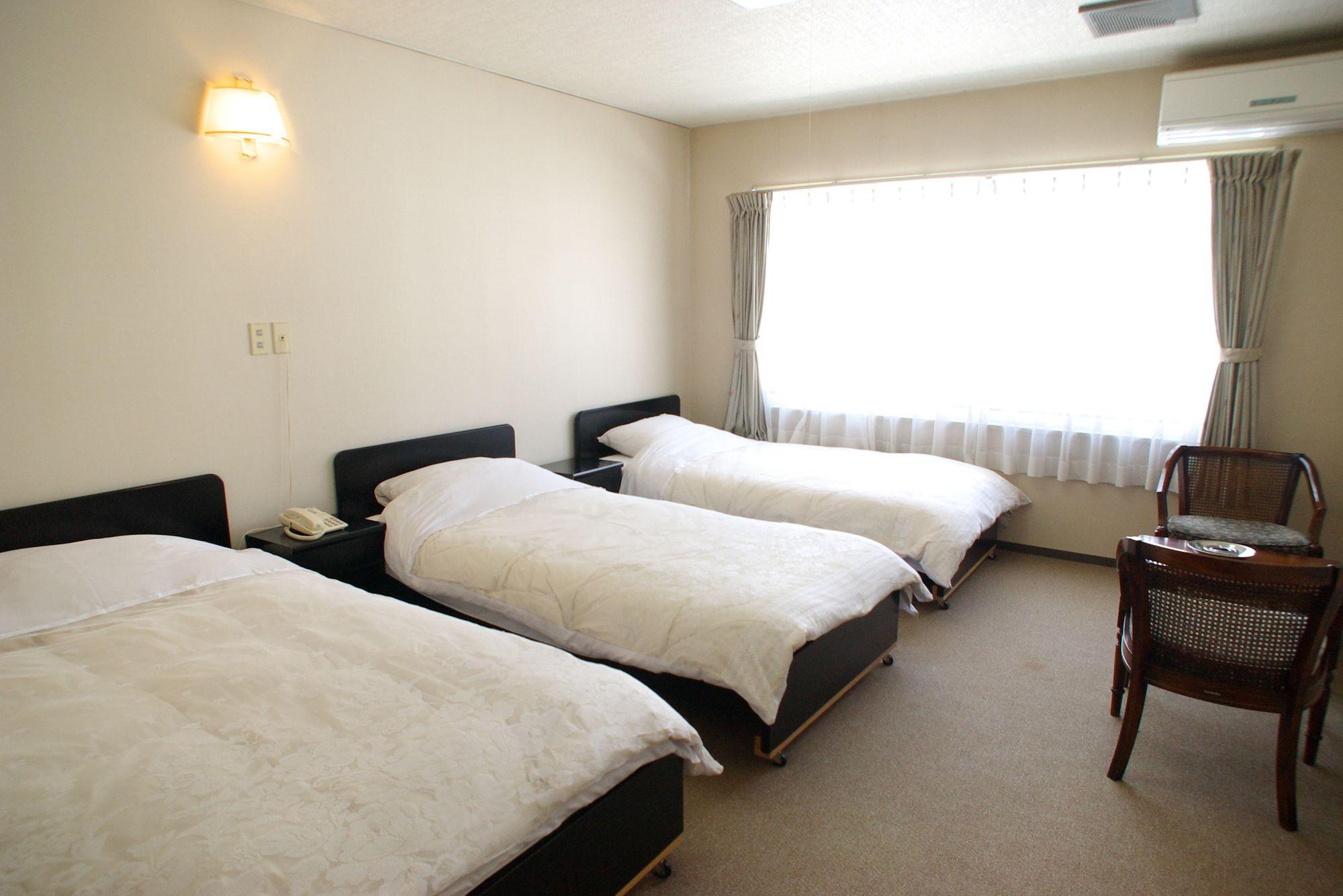 Hotel Elm Ishiuchi Minamiuonuma Kültér fotó
